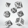 Q-Workshop - Celtic 3D Revised RPG Dice Set: White & Black (7-delig)