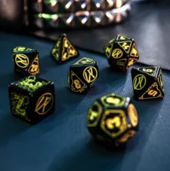 Q-Workshop - Cyberpunk Red RPG Dice Set: Wet Work (7-delig)