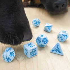 Q-Workshop - Dogs RPG Dice Set: Max (7-delig)