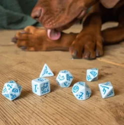 Q-Workshop - Dogs RPG Dice Set: Max (7-delig)