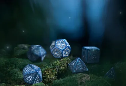 Q-Workshop - Elvish RPG Dice Set: Cobalt & Silver (7-delig)