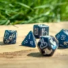 Q-Workshop - Shimmering Llama RPG Dice Set: Glittering Dark Blue & White (7-delig)