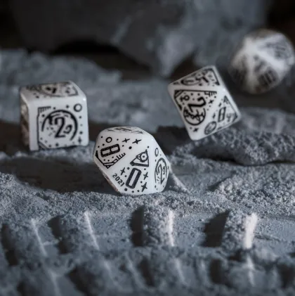 Q-Workshop - Space RPG Dice Set: Apollo (7-delig)