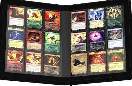 Ultimate Guard - 2024 Exclusive Zipfolio 360 XenoSkin: Crowned with Fire
