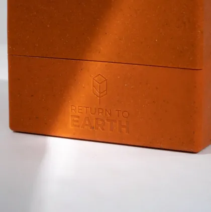 Ultimate Guard Return to Earth Boulder Deck Case 100+ Orange