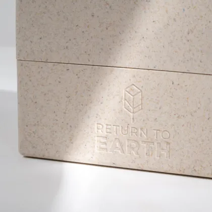 Ultimate Guard Return to Earth Boulder Deck Case 100+ Natural