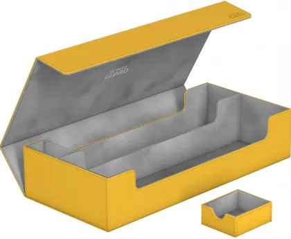 Ultimate Guard SuperHive Flip Case 550+ Amber