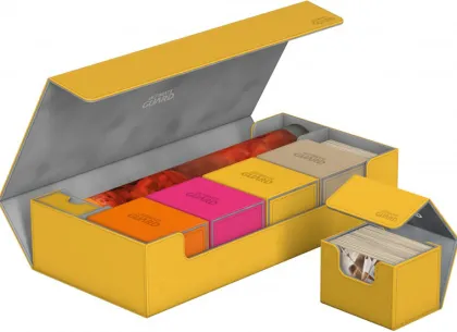 Ultimate Guard SuperHive Flip Case 550+ Amber