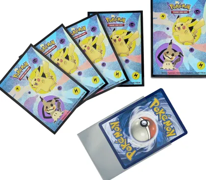 Ultra Pro Pokemon - Sleeves: Pikachu and Mimikyu (65 stuks)